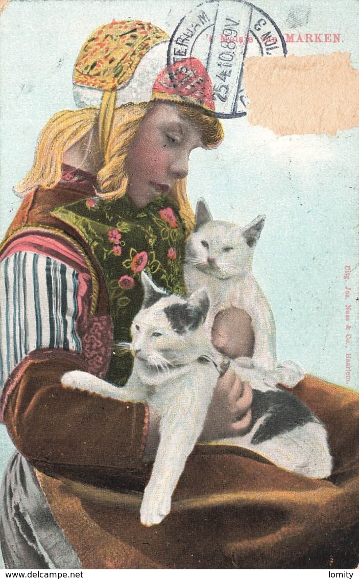 Pays Bas - Netherlands Meisje Van Marken Jeune Fille Fillette Avec Chat , Timbre Arraché Cachet 1910 - Marken