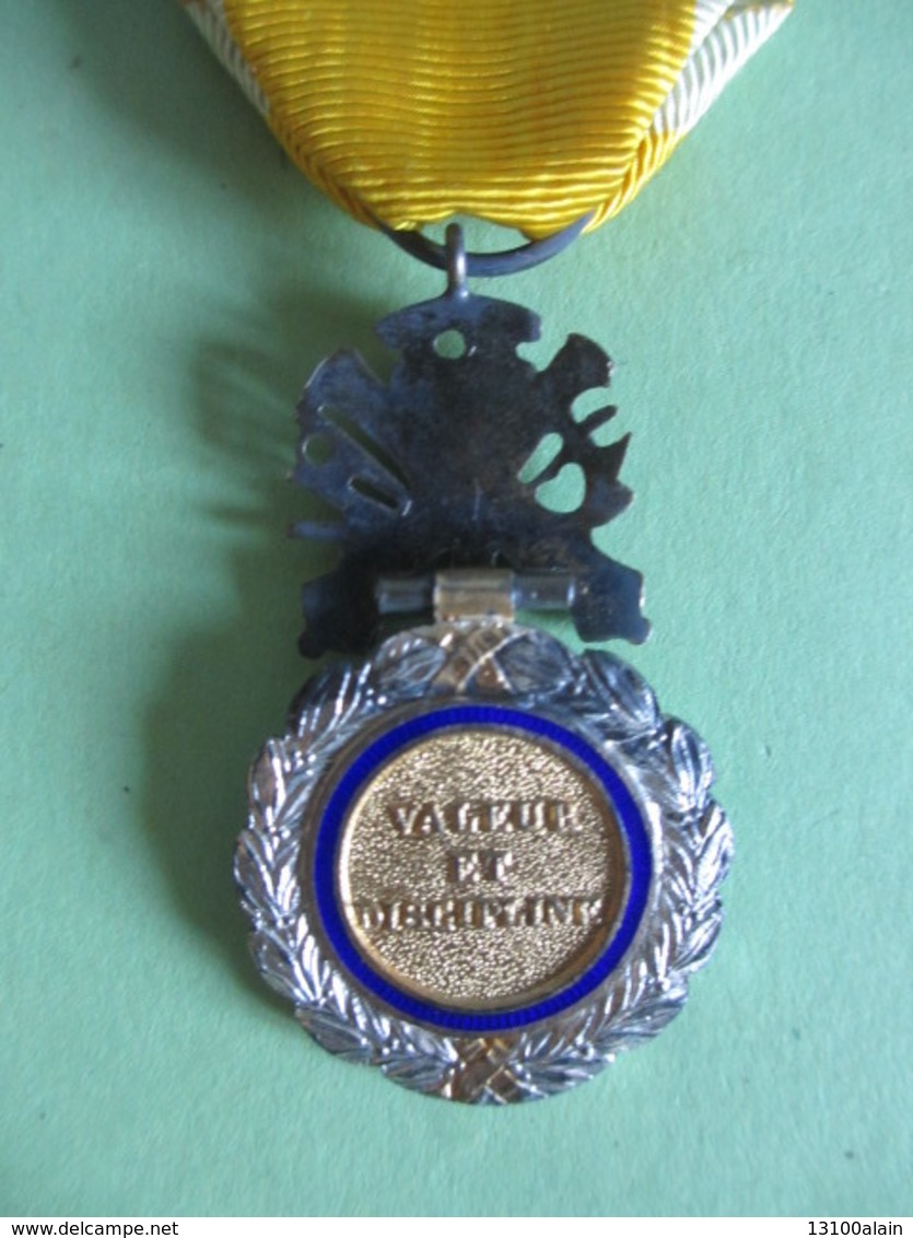 DECORATION MEDAILLE MILITAIRE 1870 MILITARIA FRANCE MEDAILLES ET INSIGNES - Avant 1871