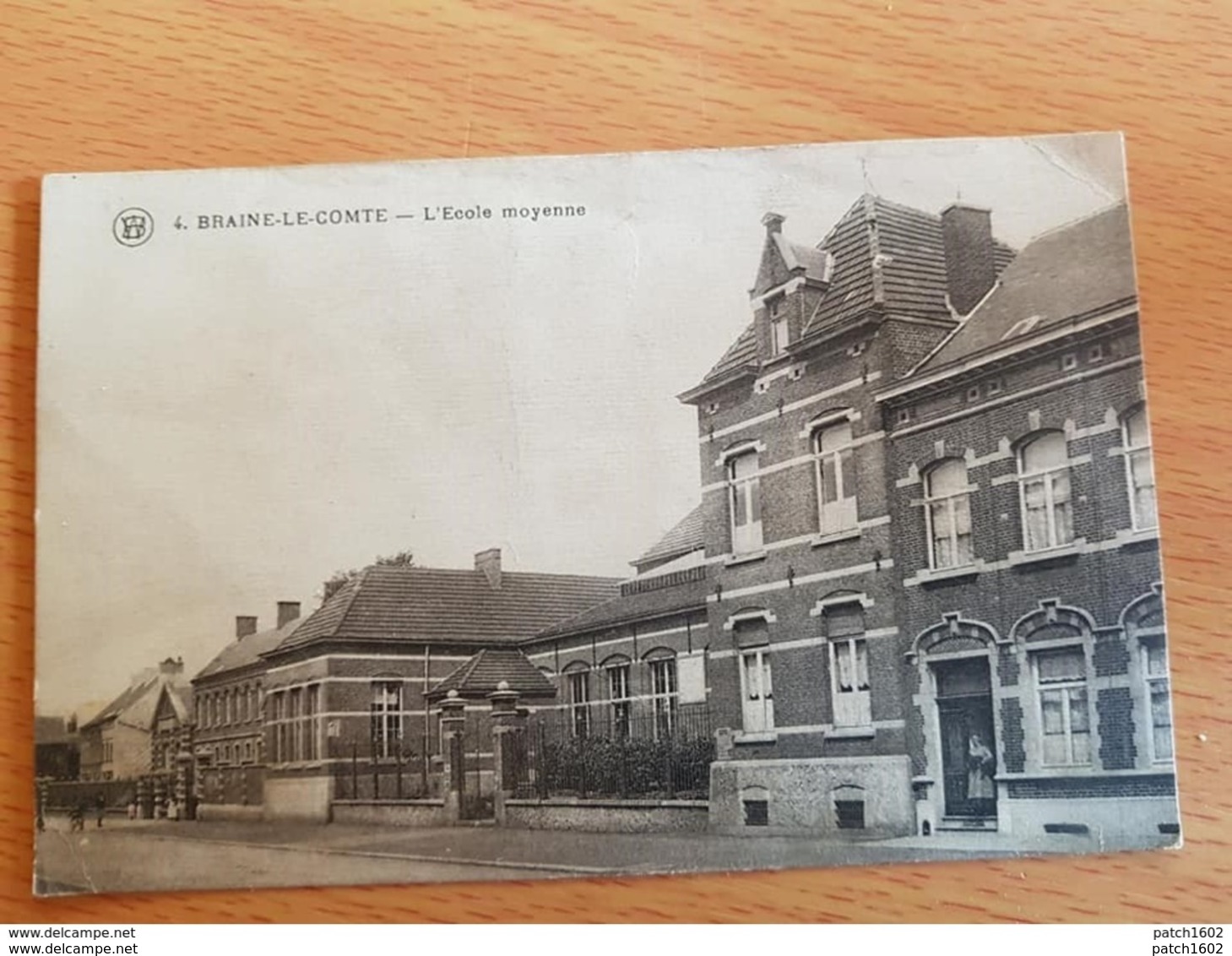 BRAINE-LE-COMTE L'école Moyenne - Braine-le-Comte