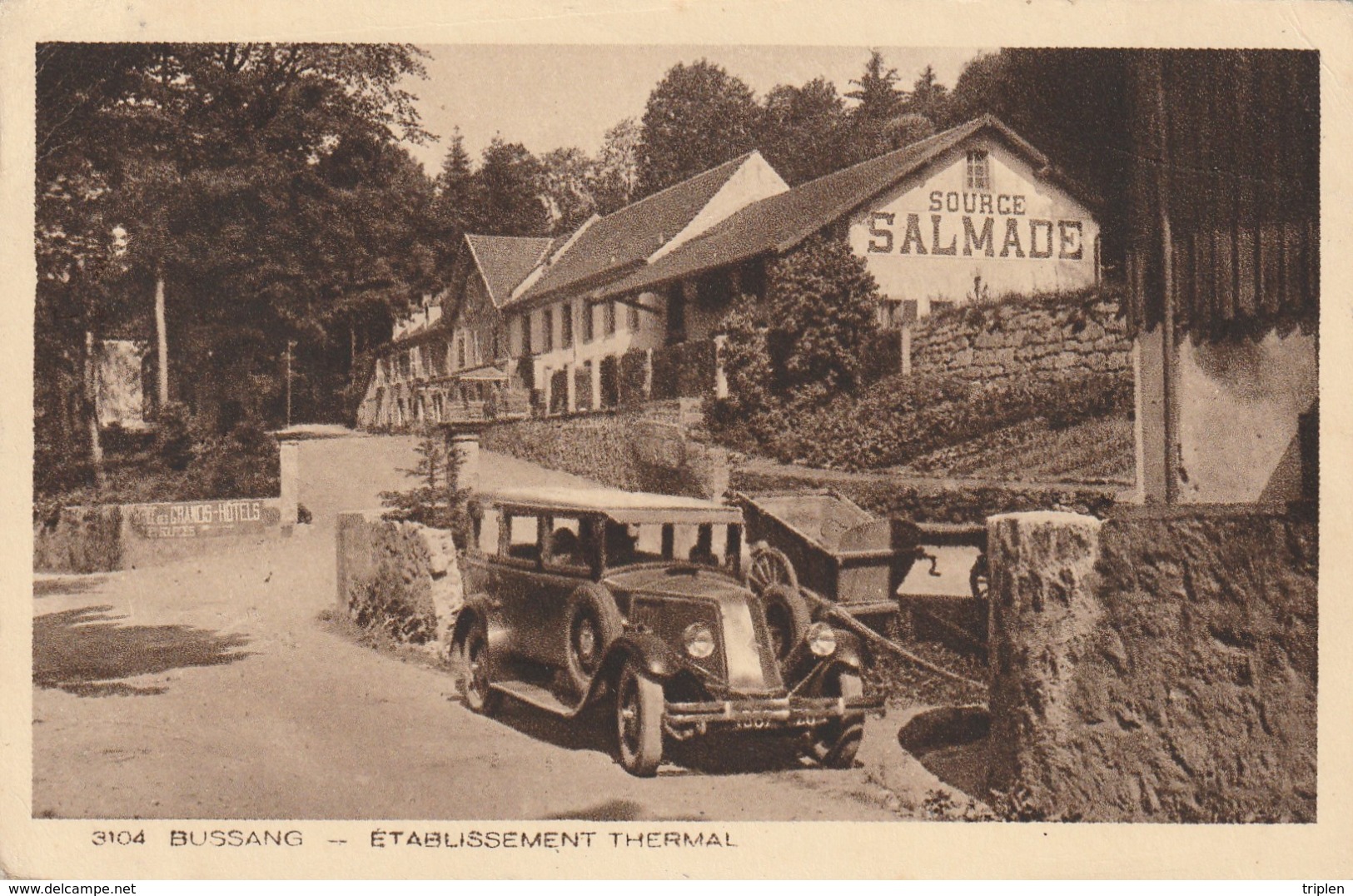 Bussang - Etablissement Thermal - Voiture - Source Salmade - Bussang
