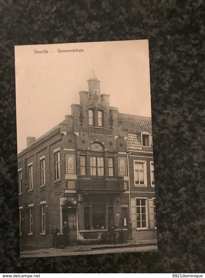 Deerlijk Gemeentehuis   - Geanimeerd - Deerlijk