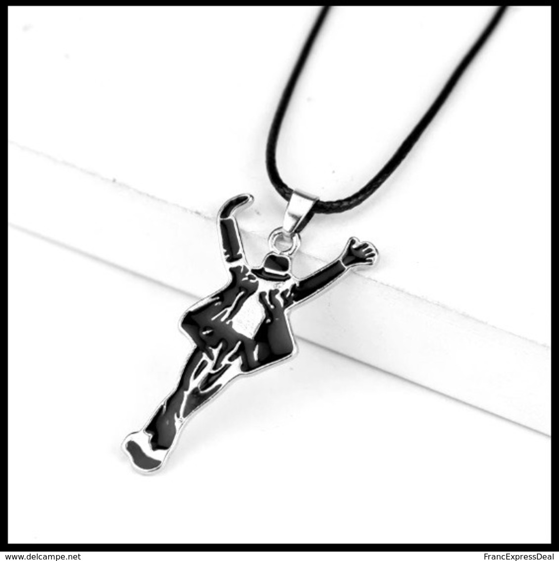 Chaîne + Pendentif NEUFS ( Necklace ) - Michael Jackson - Colliers/Chaînes