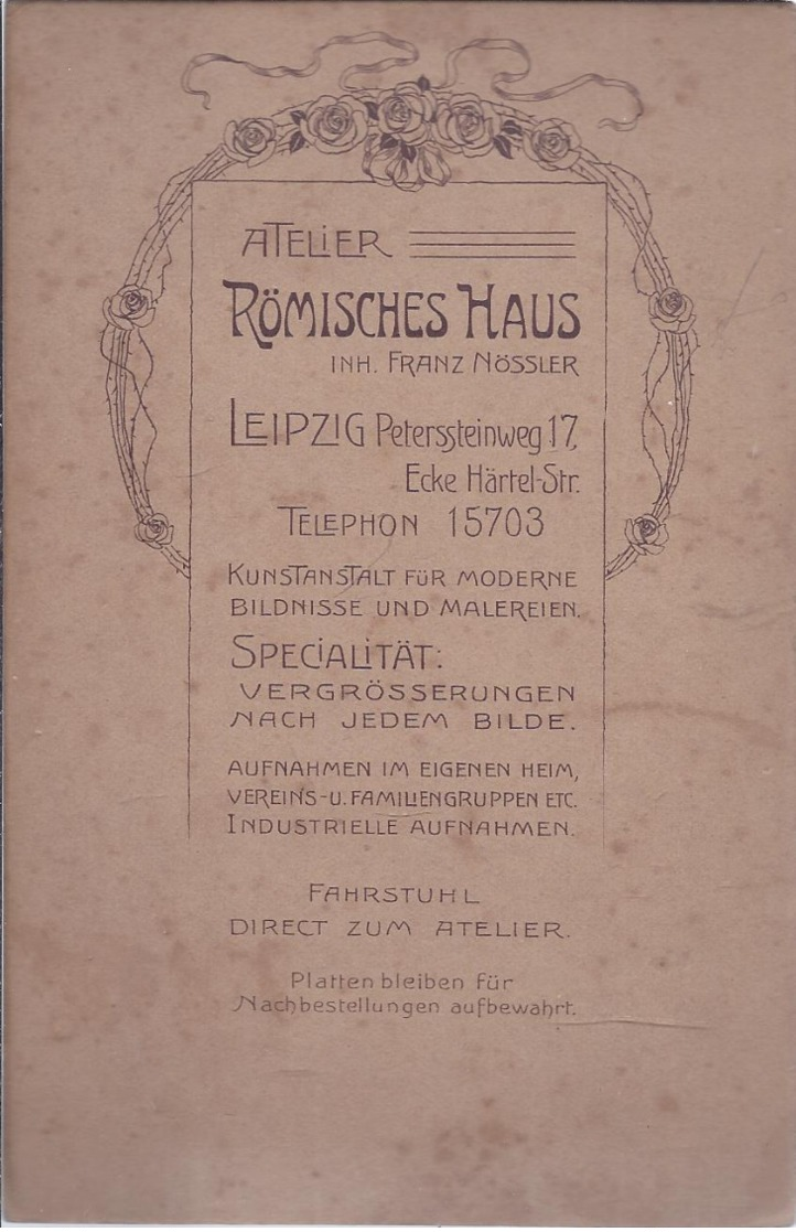 AK-div.27- 004  -  Hartkarton Großformat  Atelierfoto Atelier Römisches Haus , Leipzig -  Ca 110 X 170 Mm - Familienfoto - Anonymous Persons