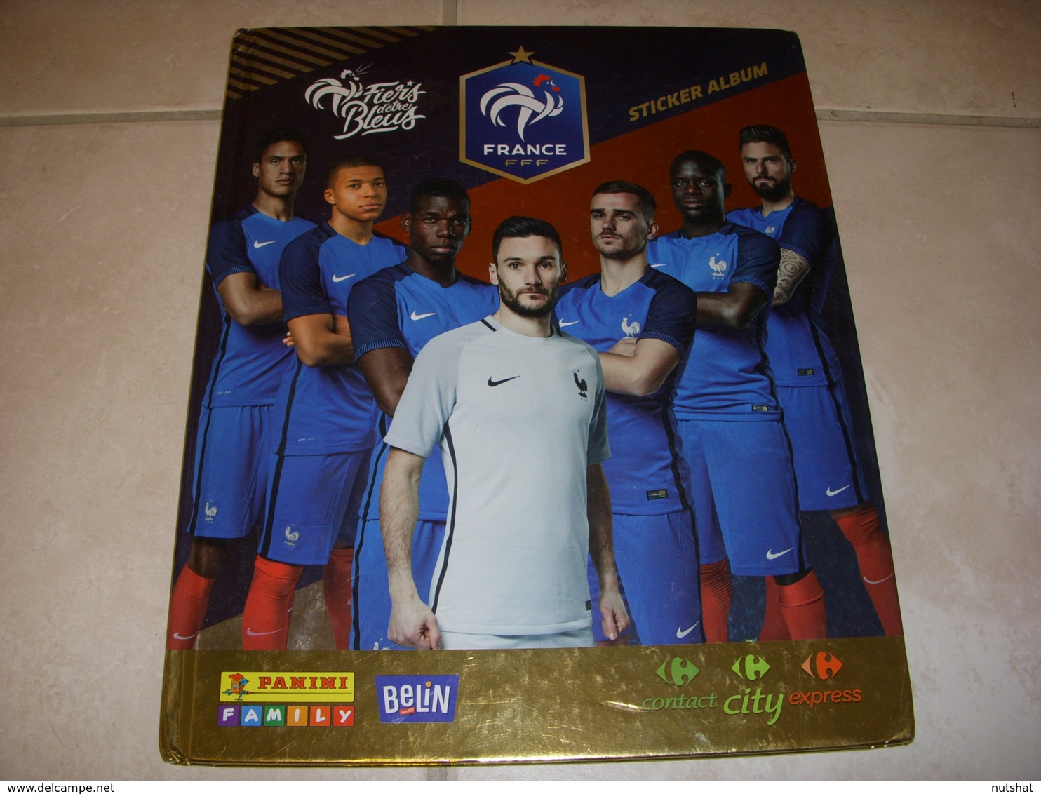 FOOTBALL ALBUM PANINI COUPE Du MONDE 2018 Avec Les 96 IMAGES COLLEES - Sport