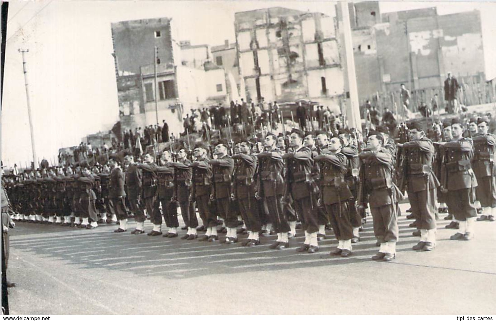 Photo Militaria - Militaires Du Génie Français, Prises D'armes Pour La Réception Du Général, Algérie 1935 - Guerre, Militaire