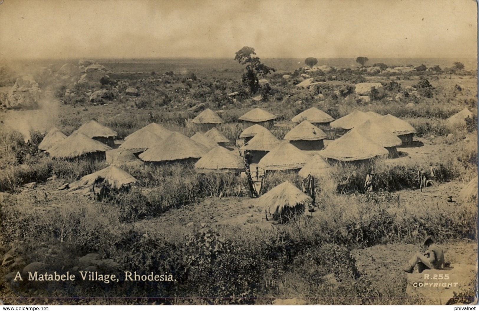 SUDAFRICA , TARJETA POSTAL NO CIRCULADA  , A MATABELE VILLAGE - RHODESIA - Zuid-Afrika