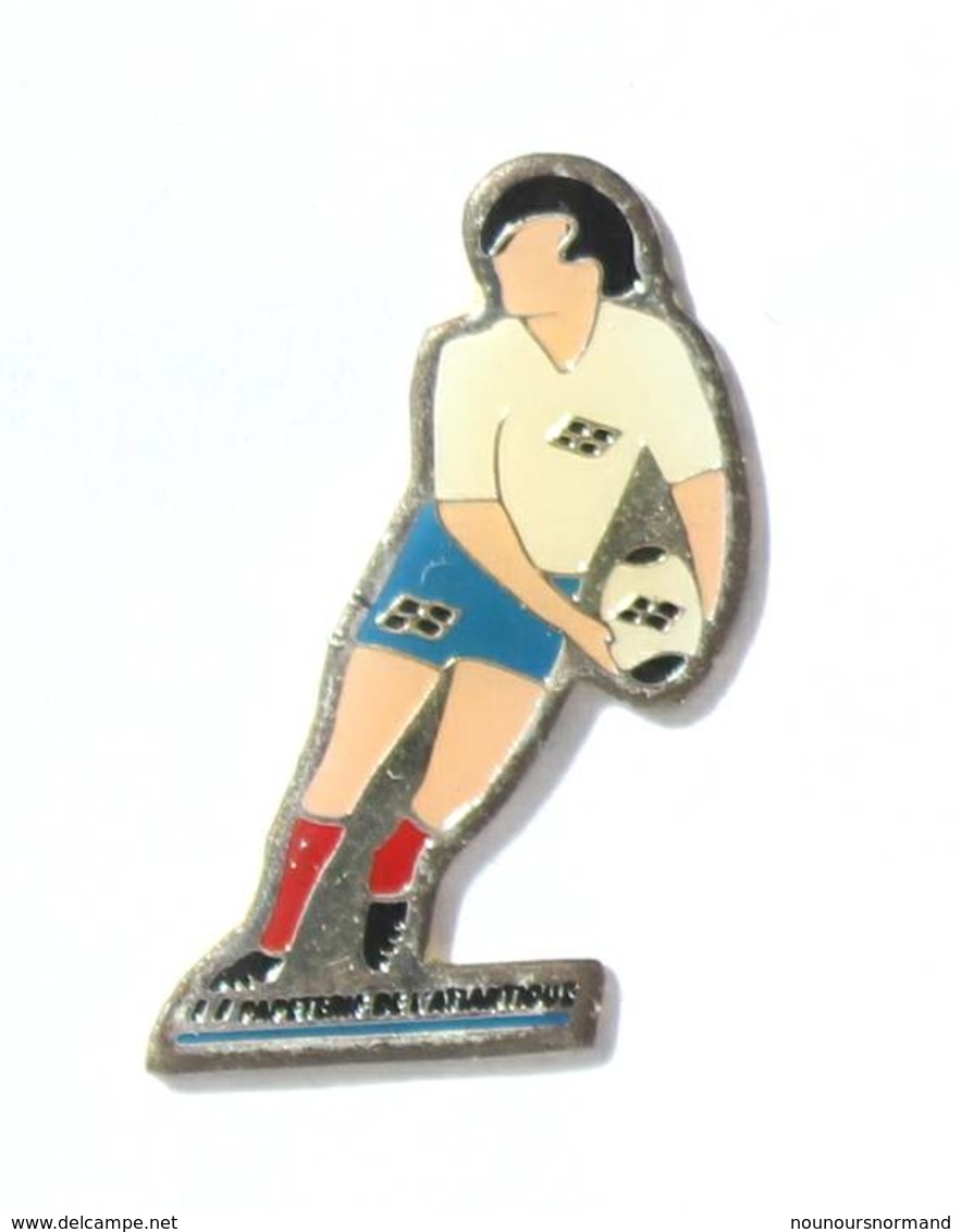 Pin's PAPETERIE DE L'ATLANTIQUE - Le Rugbyman - I633 - Rugby