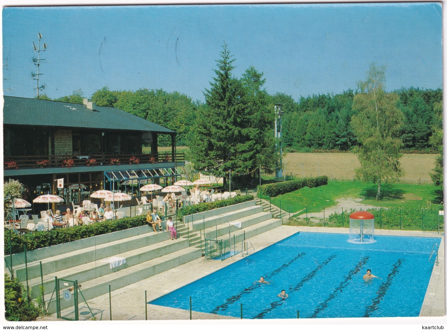 Larochette-Medernach: Centre De Vacances 'Auf Kengert', Camping - Piscine/Zwembad/Swimmingpool - Larochette