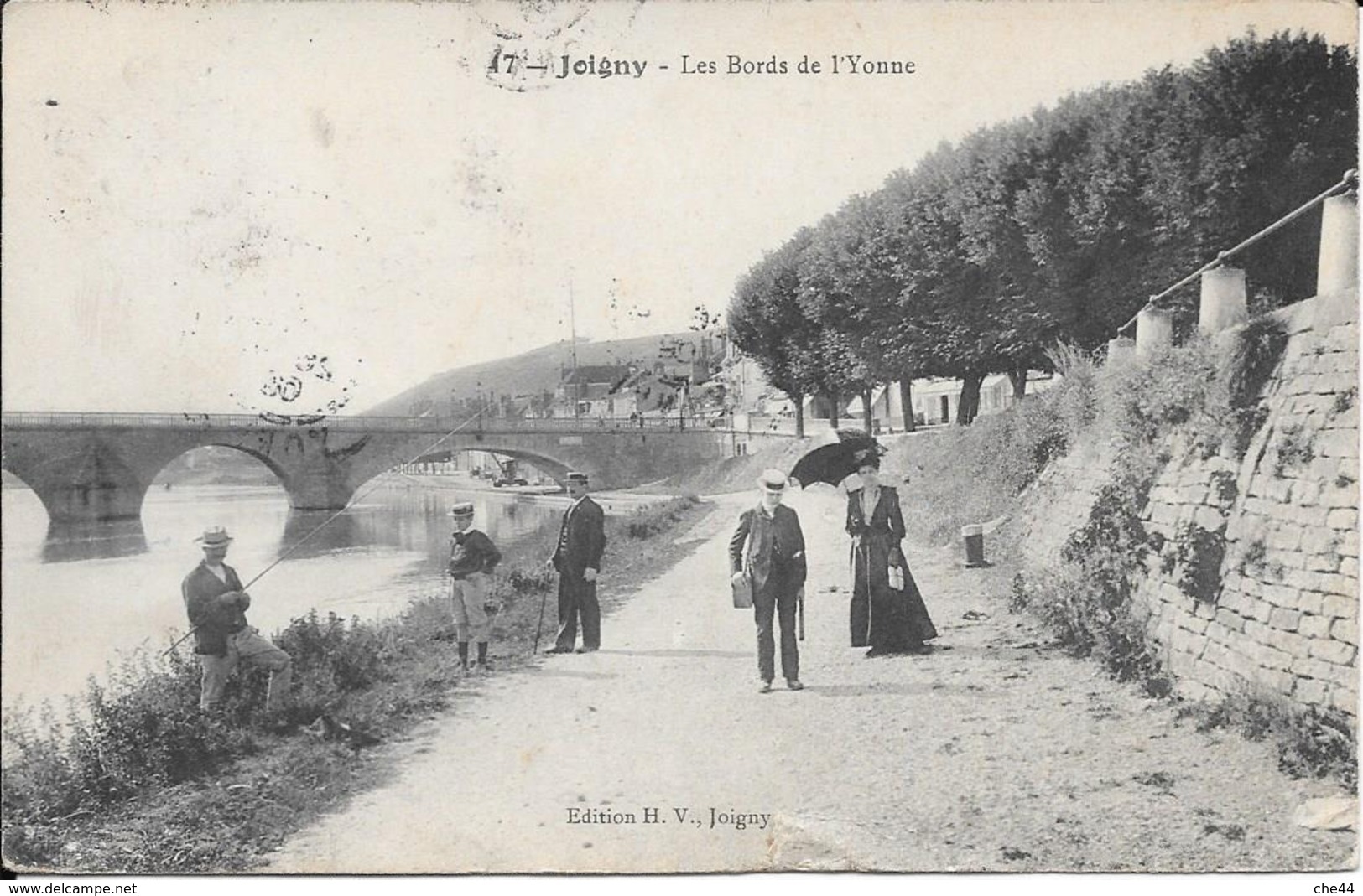 Les Bords De L'Yonne. (Voir Commentaires) - Joigny