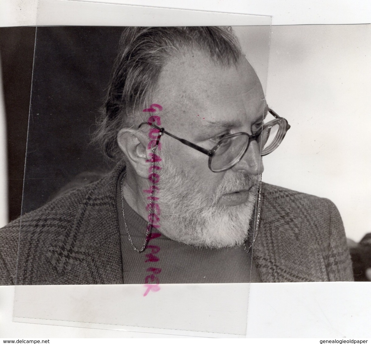 16- COGNAC - FESTIVAL DU POLAR 1985- SERGIO LEONE - CINEMA  -RARE PHOTO ORIGINALE GEORGES ARRAMY - Célébrités