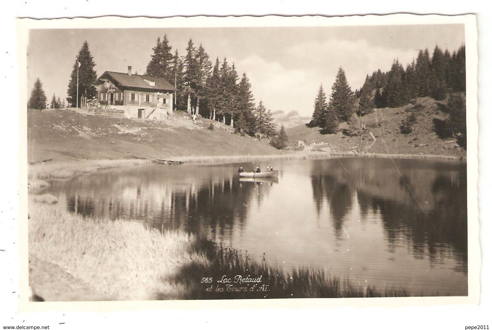 Carte Photo Vaud Les DIABLERETS ORMONT-DESSUS - Le Lac Retaud Et Les Tours D'Aï - Chalets - Bateau - (Peu Commune) - Ormont-Dessus 