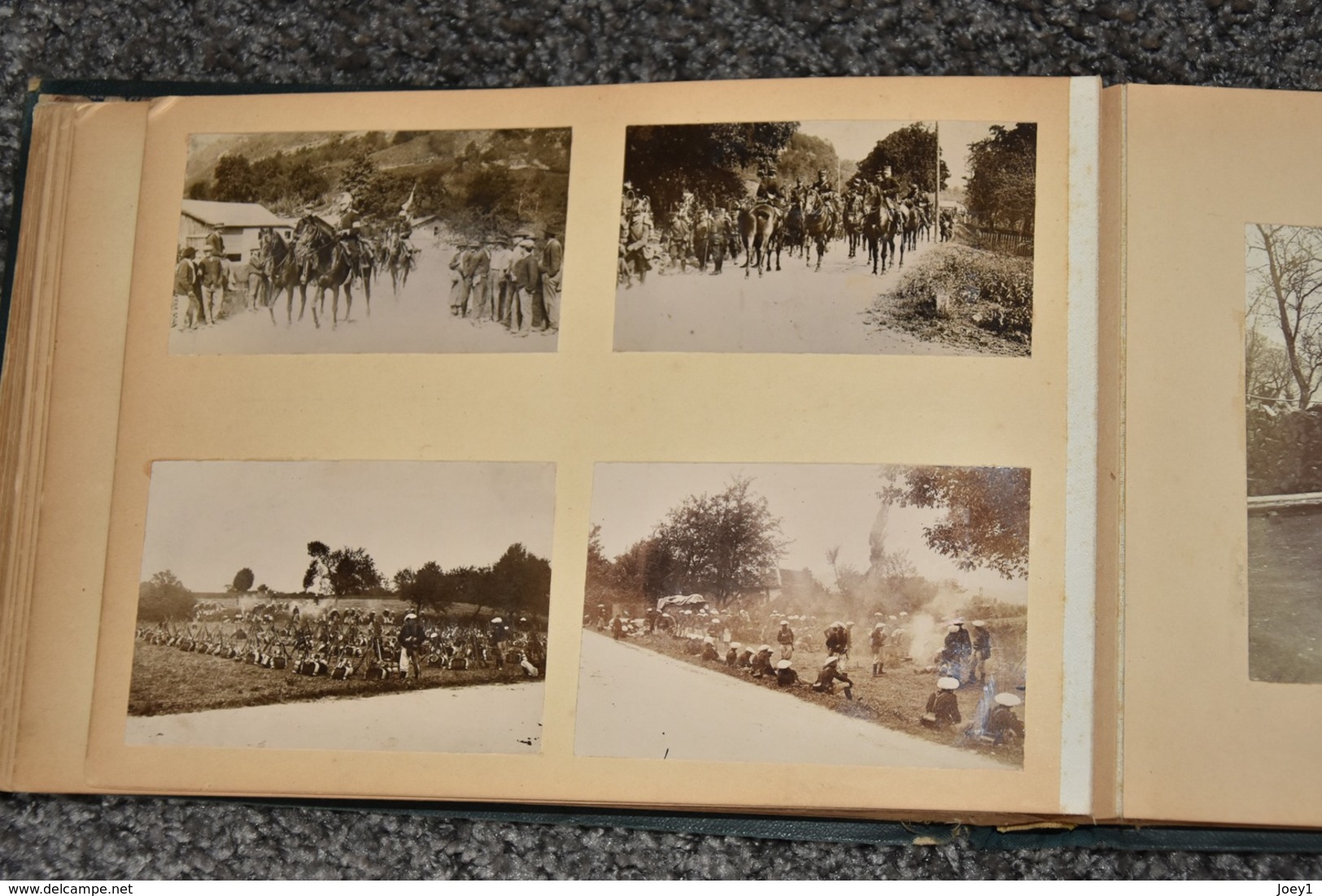 Magnifique album de famille de militaires,musiciens,Paris Lyon Genève