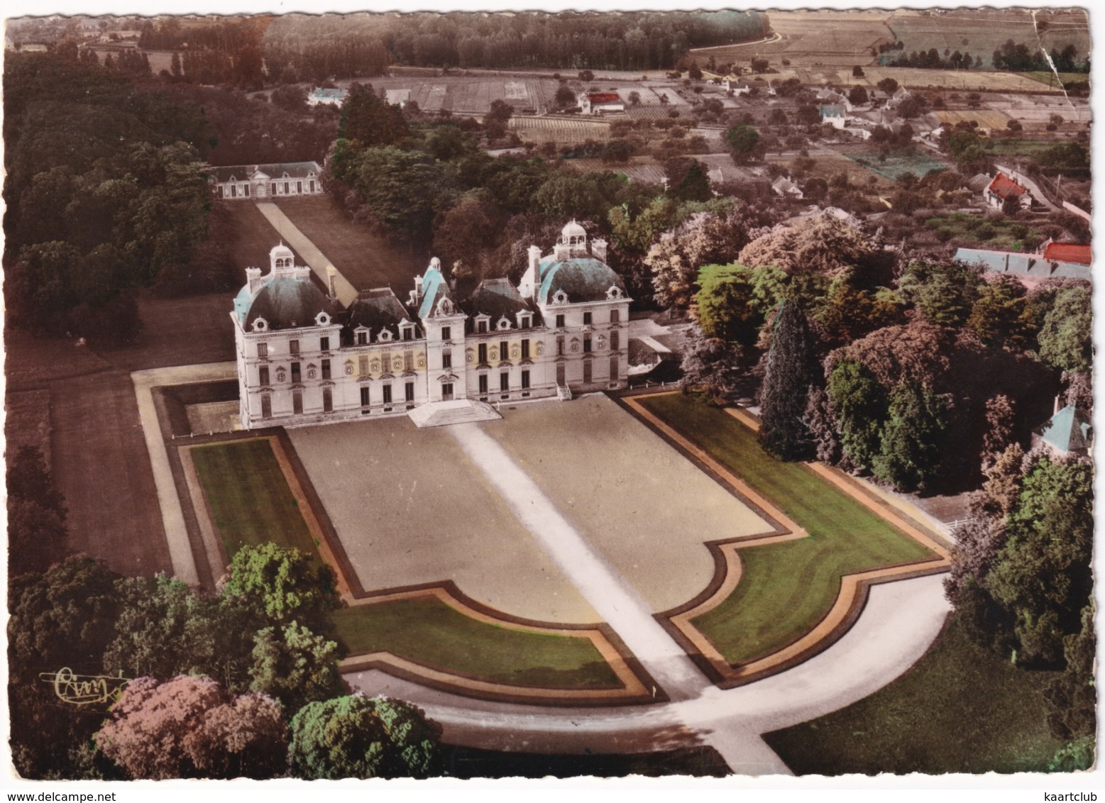 Cheverny - Vue Aérienne - Le Chateau - (L.-et-Ch.) - Cheverny