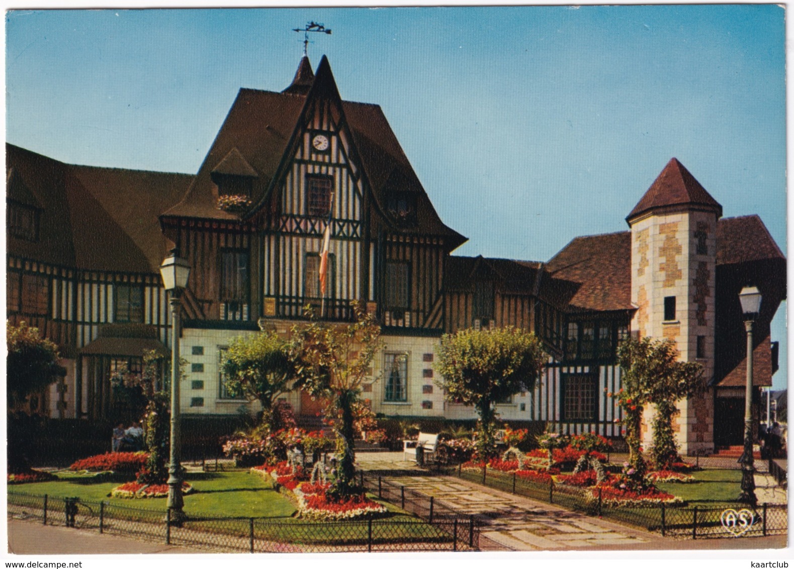 Deauville - L'Hotel De Ville - (Calvados - 14) - Deauville