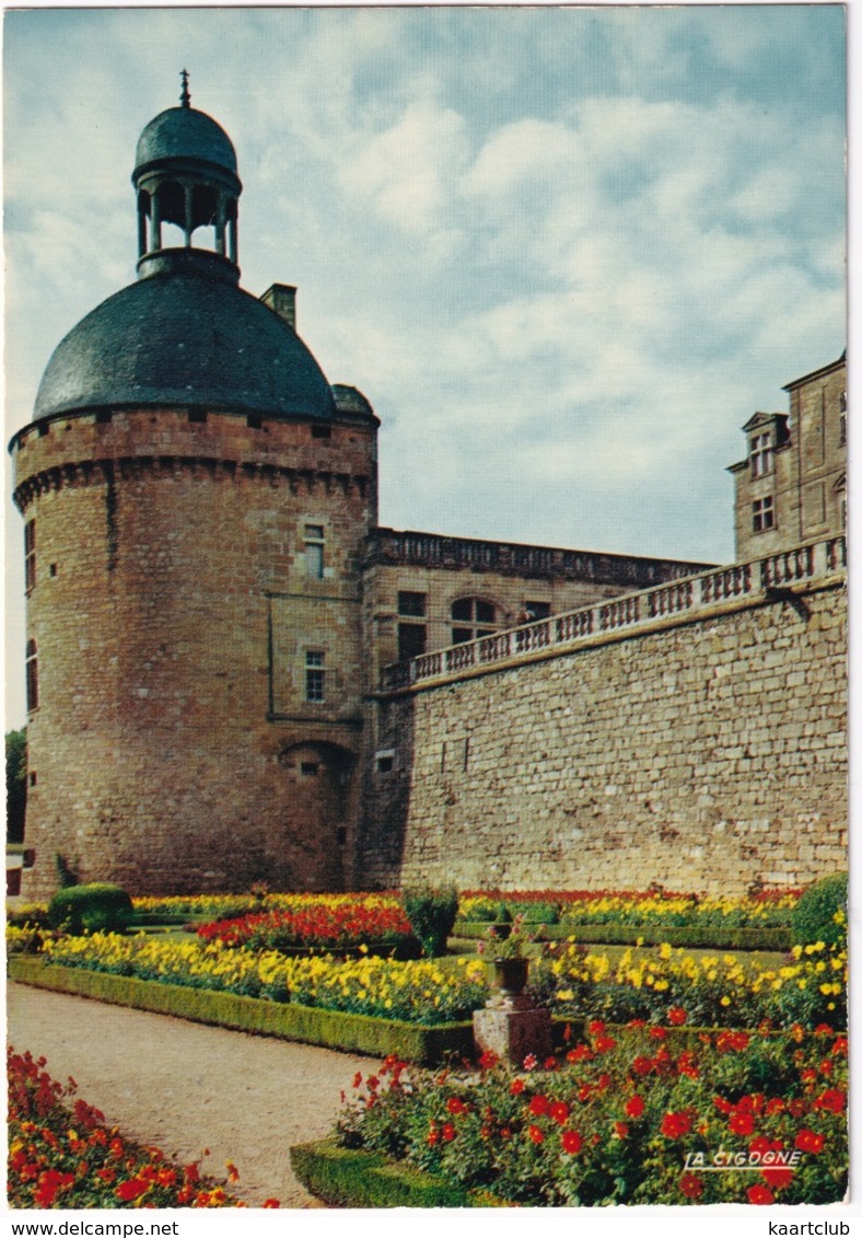 Hautefort - Le Chateau XVIe - (Dordogne) - Périgueux