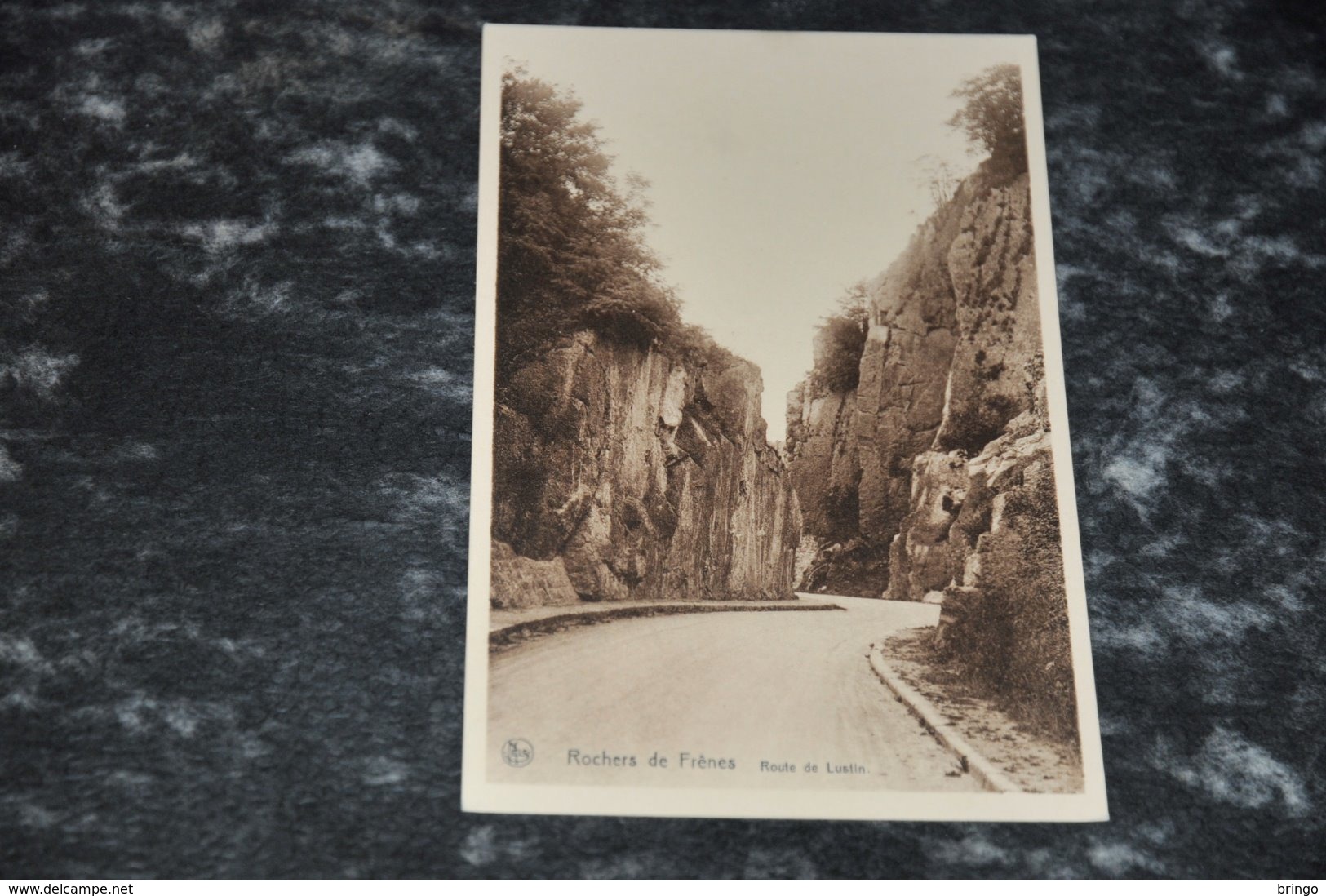 11836-    ROCHERS DE FRENES, ROUTE DE LUSTIN - Profondeville