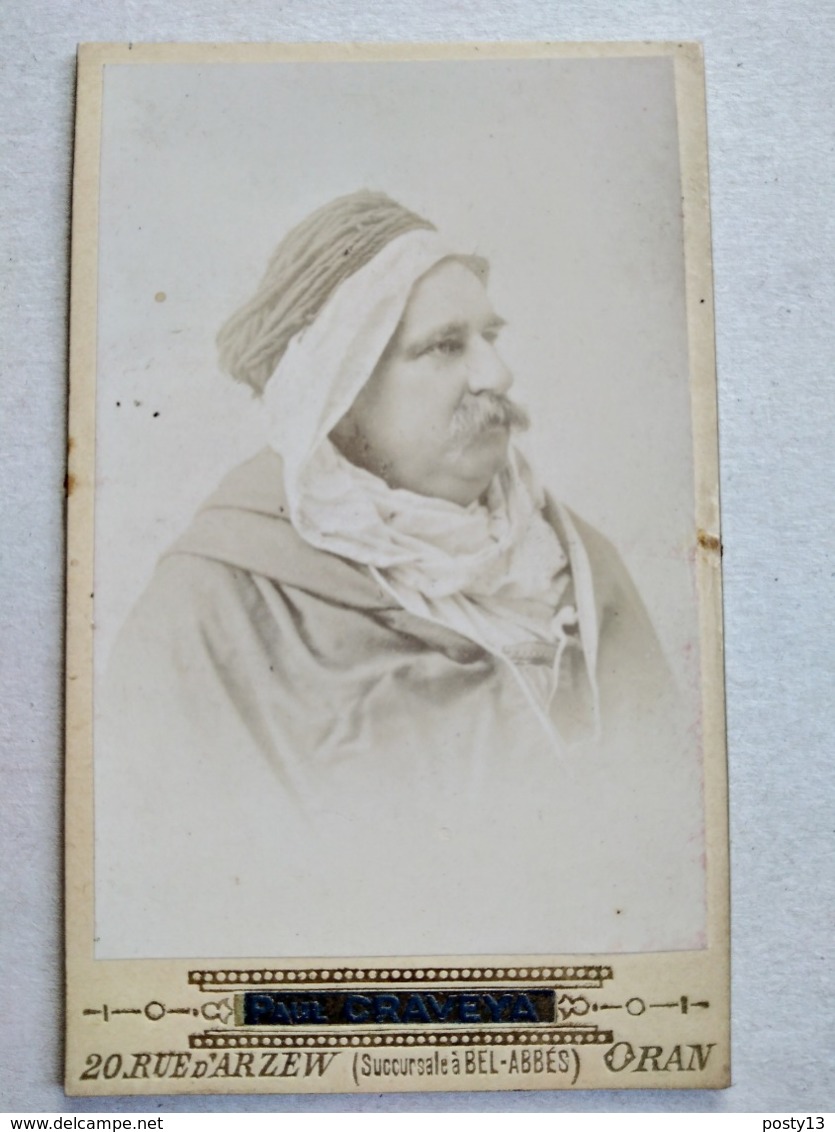 ALGÉRIE - Photographie Ancienne CDV - Homme En Costume Traditionnel - Photo Paul Craveya , ORAN  BE - Africa