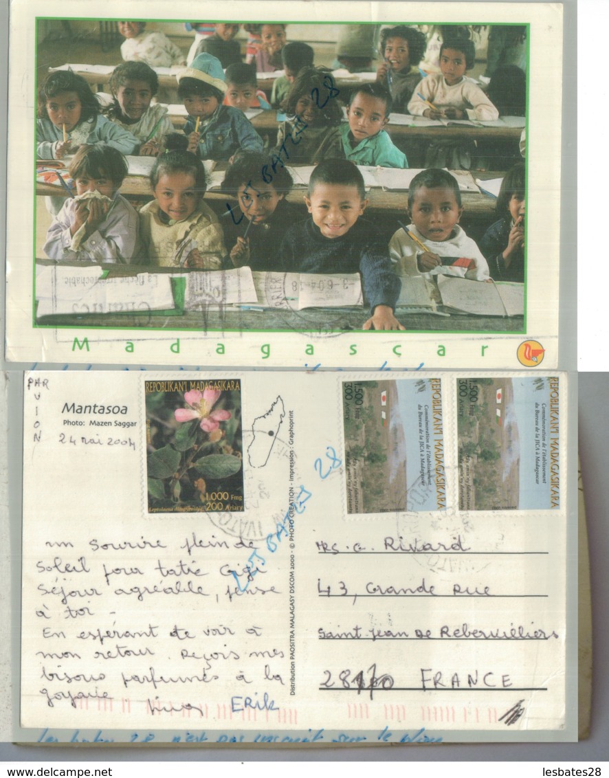 CP AFRIQUE MADAGASCAR  MANTASOA  UNE ECOLE   + TIMBRES AU DOS  Sept 2019 114 - Madagascar