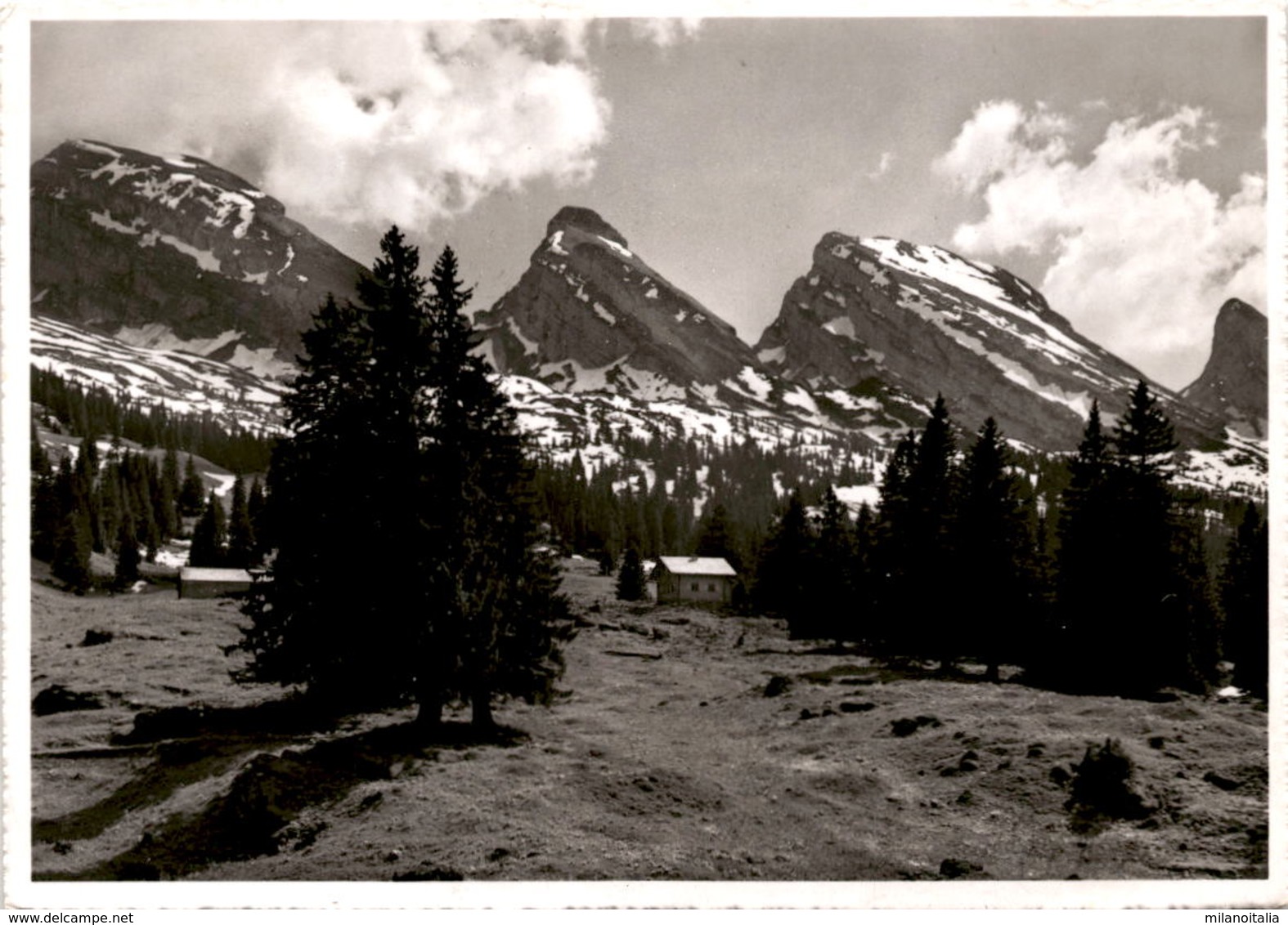 Clubheim S.A.C. Sektion Uzwil Mit Sellamatt, Obertoggenburg Mit Den Churfirsten (366) * 7. 8. 1954 - Uzwil