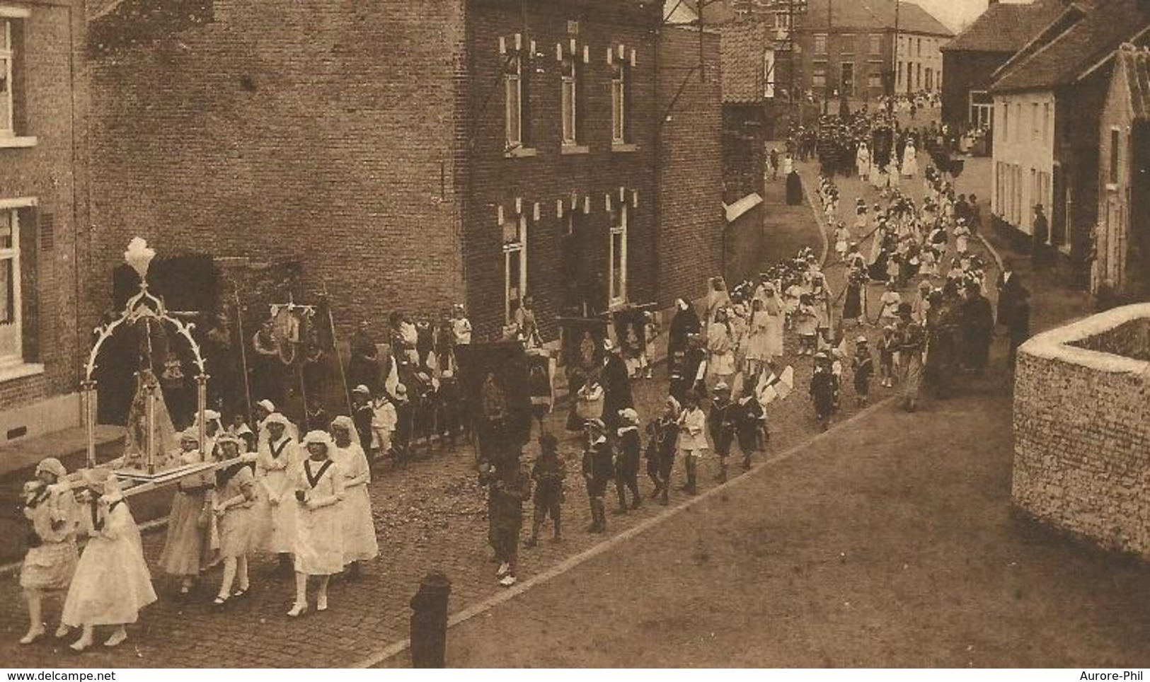 Whiéries Procession Du St Sacrement - Dour