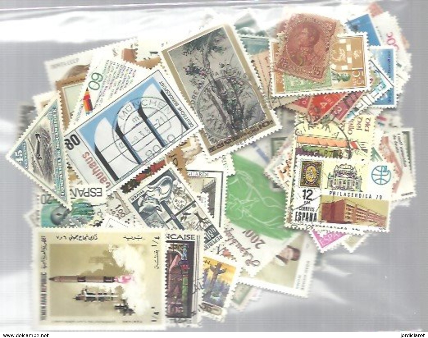 STOCK 200 STAMPS DIFERENTS - Colecciones (sin álbumes)