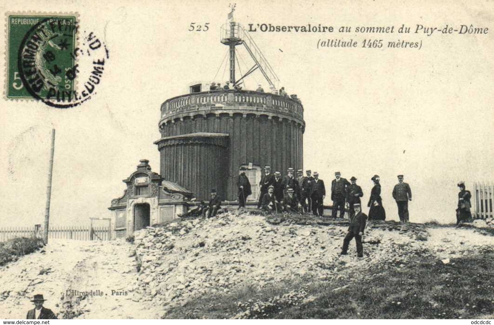 L'Observatoire Au Sommet Du Puy De Dome 'altitude 1465m ) Animée RV - Autres & Non Classés