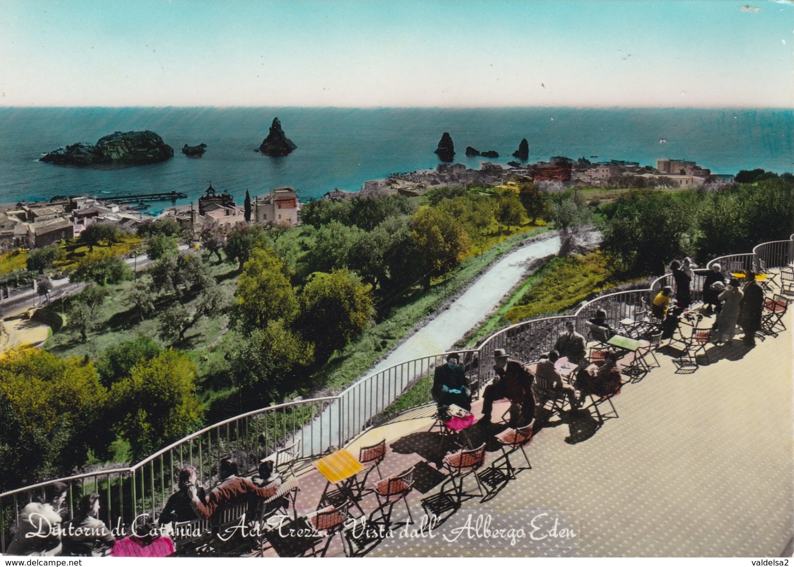 DINTORNI DI ACIREALE E CATANIA - ACI TREZZA VISTA DALL'ALBERGO EDEN - Acireale