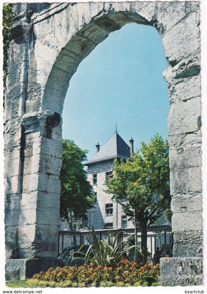 Aix-les-Bains - L'Hotel De Ville, Vu Sous La Voute De L'Arc De Campanus - (1966) - Savoie - Aix Les Bains