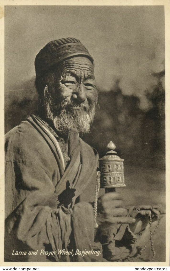 Tibet Thibet, Lama Priest With Prayer Wheel In Darjeeling (1920s) Postcard - Tíbet