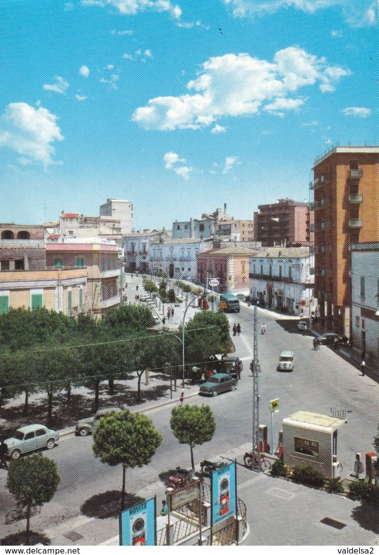 GRAVINA - BARI - PIAZZA ARCANGELO SCACCHI - DISTRIBUTORE BENZINA AGIP - AUTO - 1970 - Bari