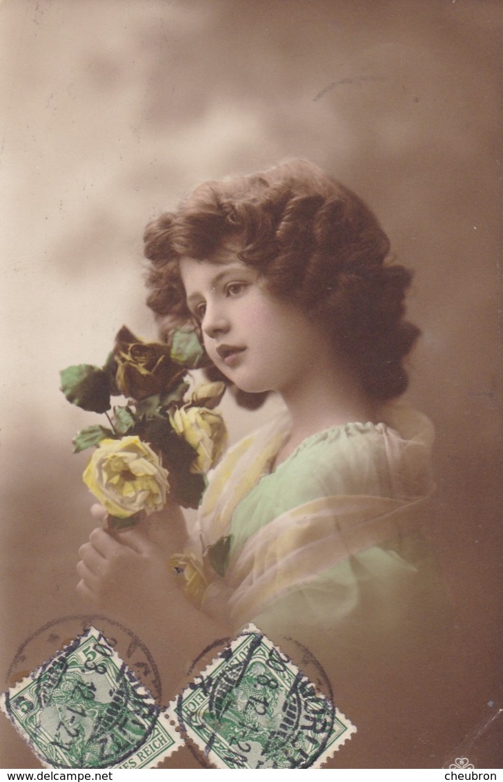 ALLEMAGNE. GORLITZ ( ENVOYÉ DE).CARTE FANTAISIE.COLORISATION FINE .FILLETTE AVEC UN BOUQUET DE ROSES. ANNEE 1912 +TEXTE - Portraits