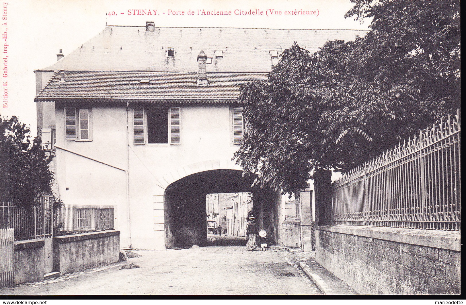 STENAY - Porte De L'Ancienne Citadelle (vue Extérieure) - Other & Unclassified