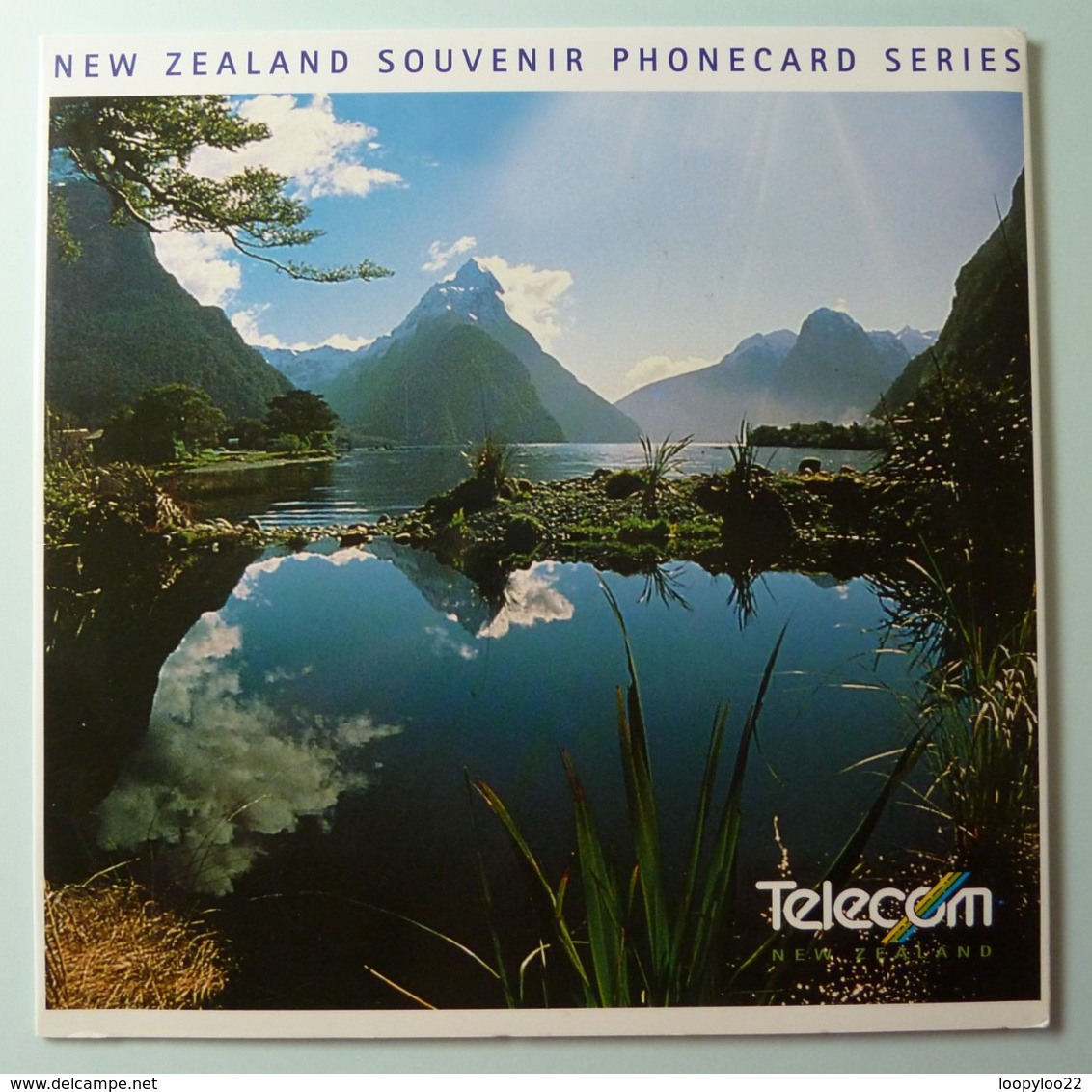 New Zealand - GPT - Souvenir Phonecard Series - Set Of 8 - $5 -  Collector Folder - Mint - New Zealand