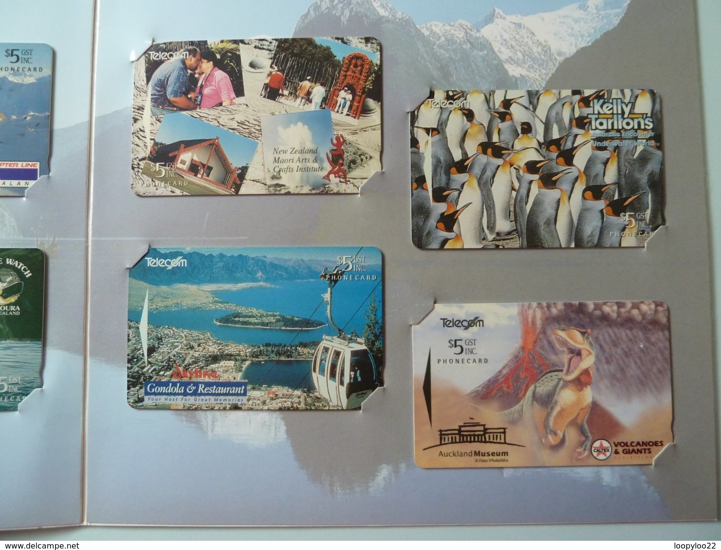 New Zealand - GPT - Souvenir Phonecard Series - Set Of 8 - $5 -  Collector Folder - Mint - Neuseeland