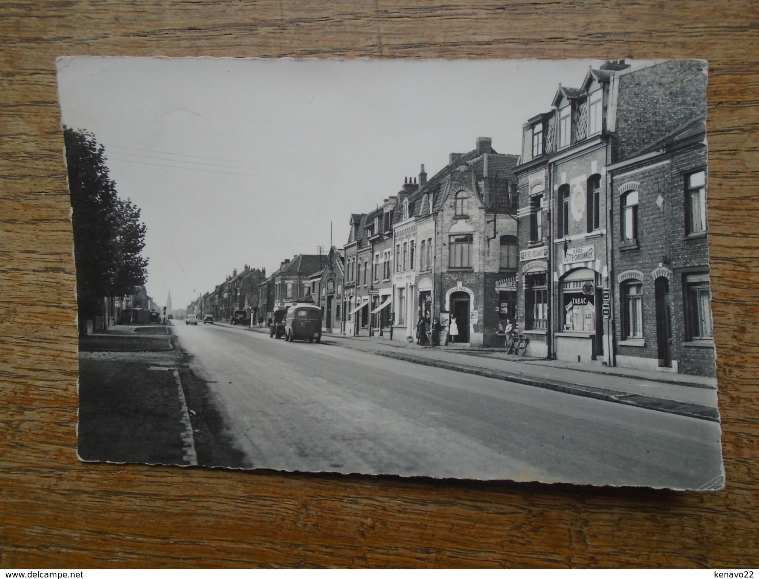 Pont-de Nieppe , Rue Nationale  "" Carte Animée Et Véhicules D'époque "" - Autres & Non Classés