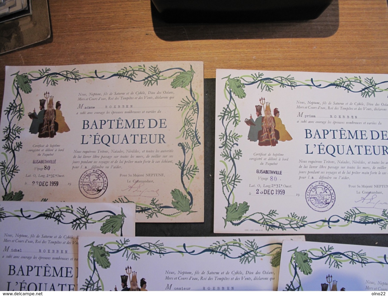 PAQUEBOT ELISABETHVILLE - 5 DIPLOMES/BAPTEMES DE L'EQUATEUR - 23/12/59 - Commandant LEPAL - FAMILLE ROEBBEN - Diplômes & Bulletins Scolaires