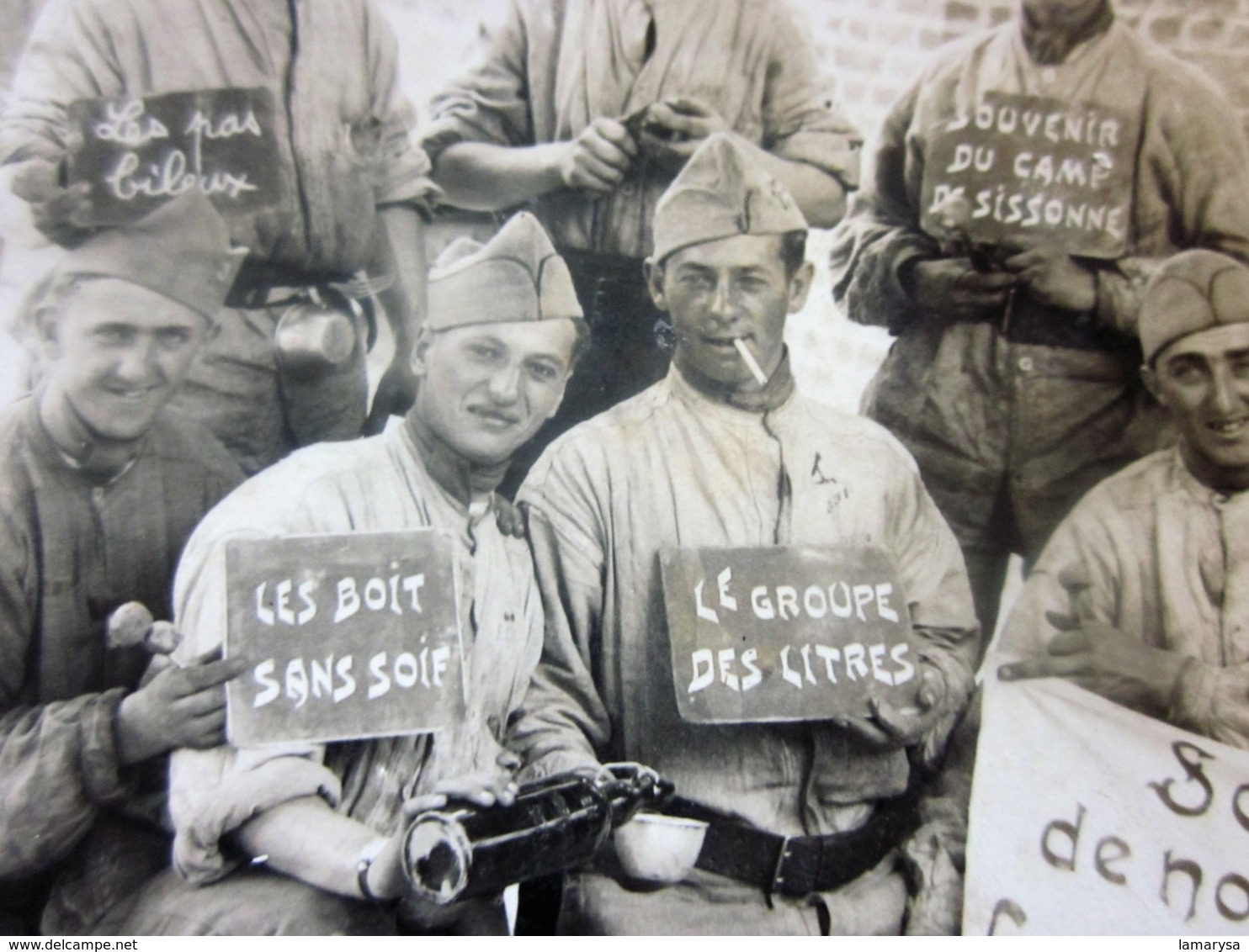 CAMP DE SISSONNE 1935 SOUVENIR DE NOTRE SÉJOUR"LES INFATIGABLES" Photographie  Photos Photo Originale Guerre,Militaire - War, Military