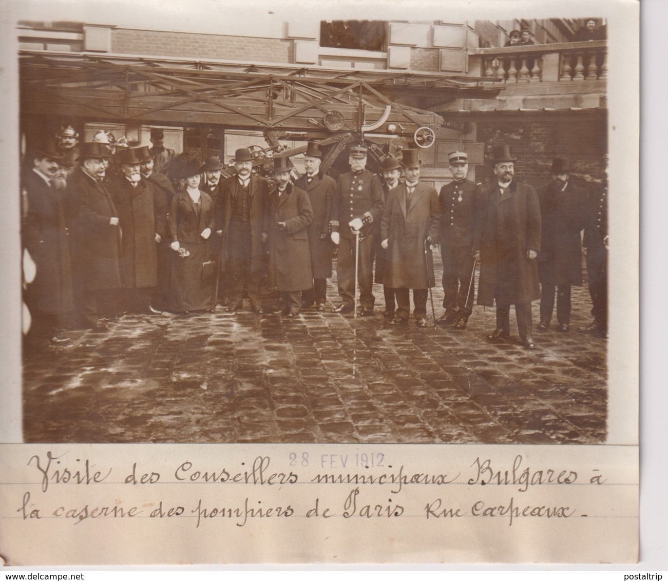 CONSEILLERS MUNICIPAUX BULGARES CASERNE  DES POMPIERS PARIS RUE CARPEAUX 18*13CM Maurice-Louis BRANGER PARÍS (1874-1950) - Profesiones