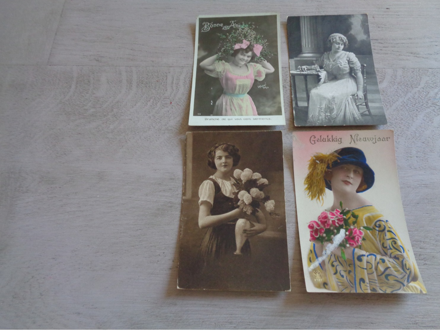 Beau lot de 60 cartes postales de fantaisie femmes femme   Mooi lot van 60 postkaarten fantasie vrouwen vrouw - 60 scans