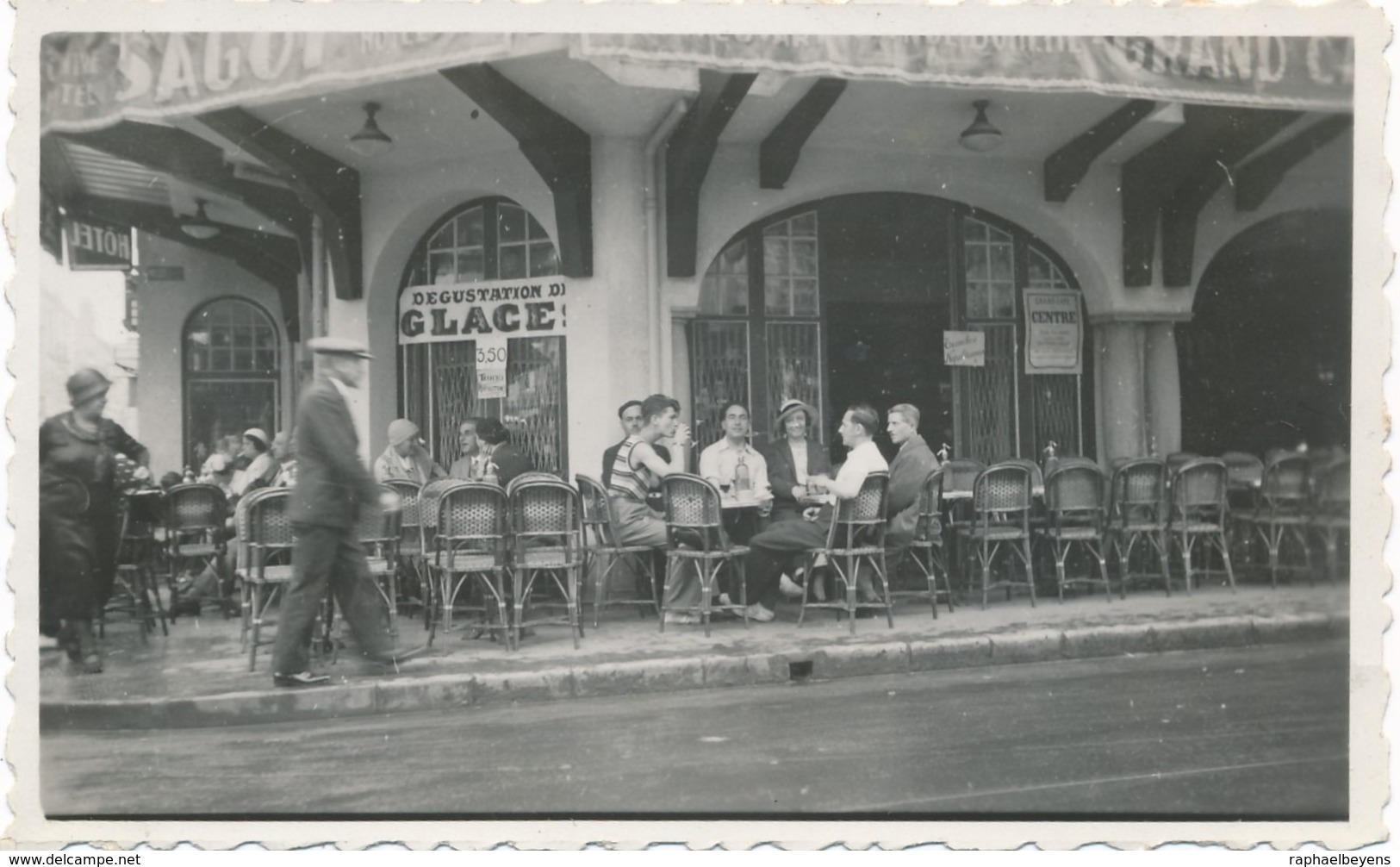 Snapshot Original Le Touquet 30 Aout 1932 Jean Marais Grand Café Du Centre Glace - Célébrités