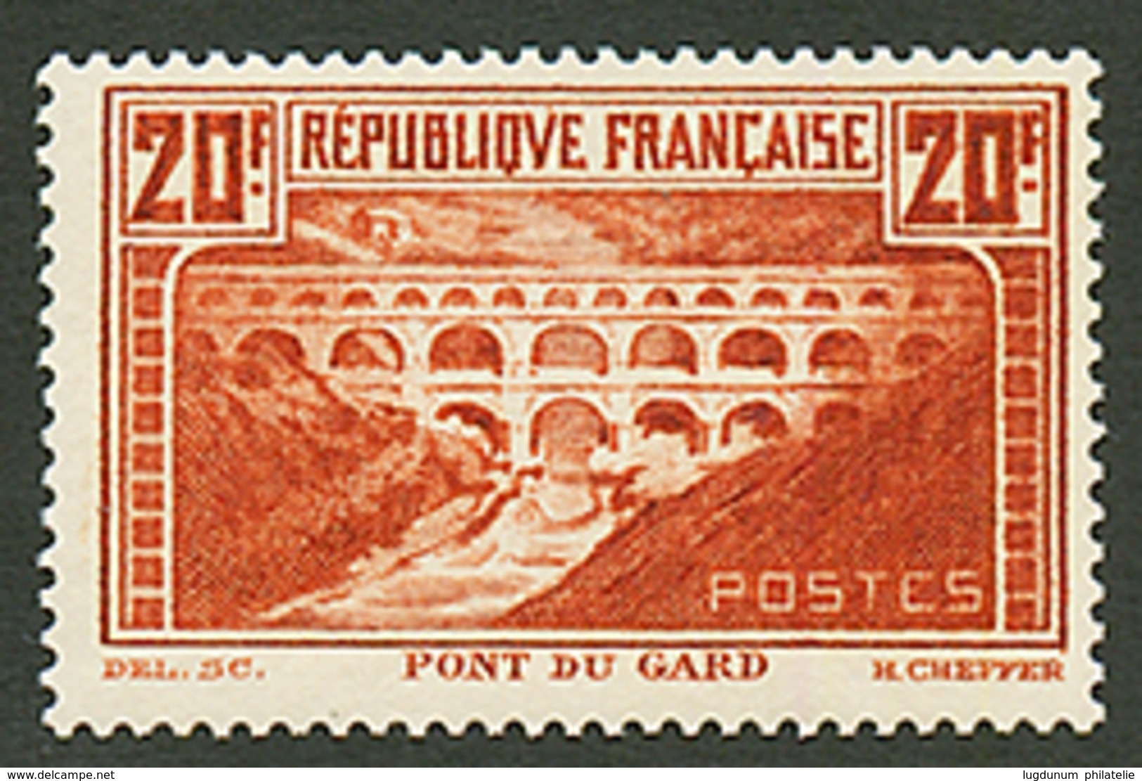 20 PONT DU GARD (n°262) Neuf **. Cote 550€. Signé SCHELLER. TTB. - Otros & Sin Clasificación