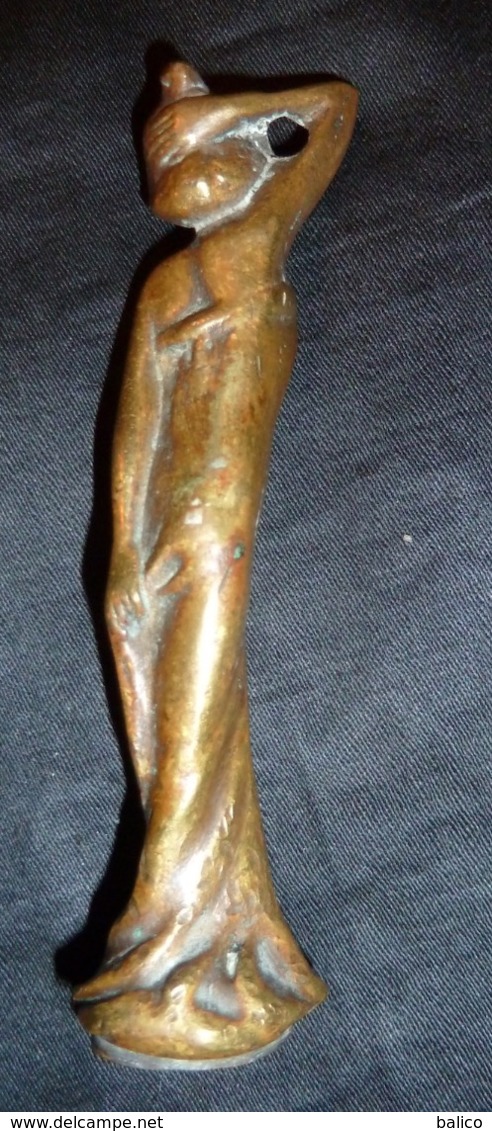 Très Jolie Cachet Art-Déco En Bronze - Seals