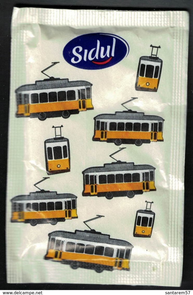 Portugal Sachet Sucre Sugar Sidul Cupcakes De Cenoura Carotte Tramway Lisbonne - Sucres