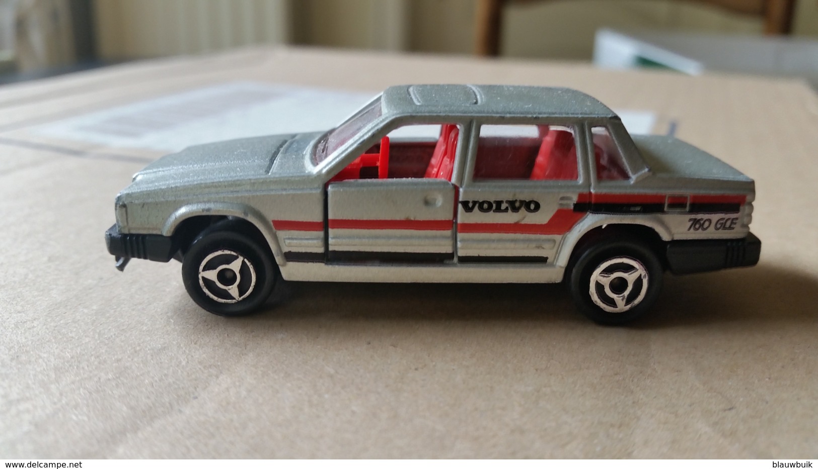 Majorette N° 230 Volvo 760 GLE Sedan Silver 1/61 - Majorette