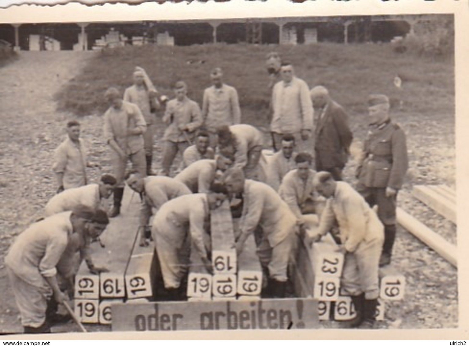 Foto Deutsche Soldaten Holzbalken - Pioniere IR 46 - 2. WK - 8*5,5cm (43454) - Krieg, Militär