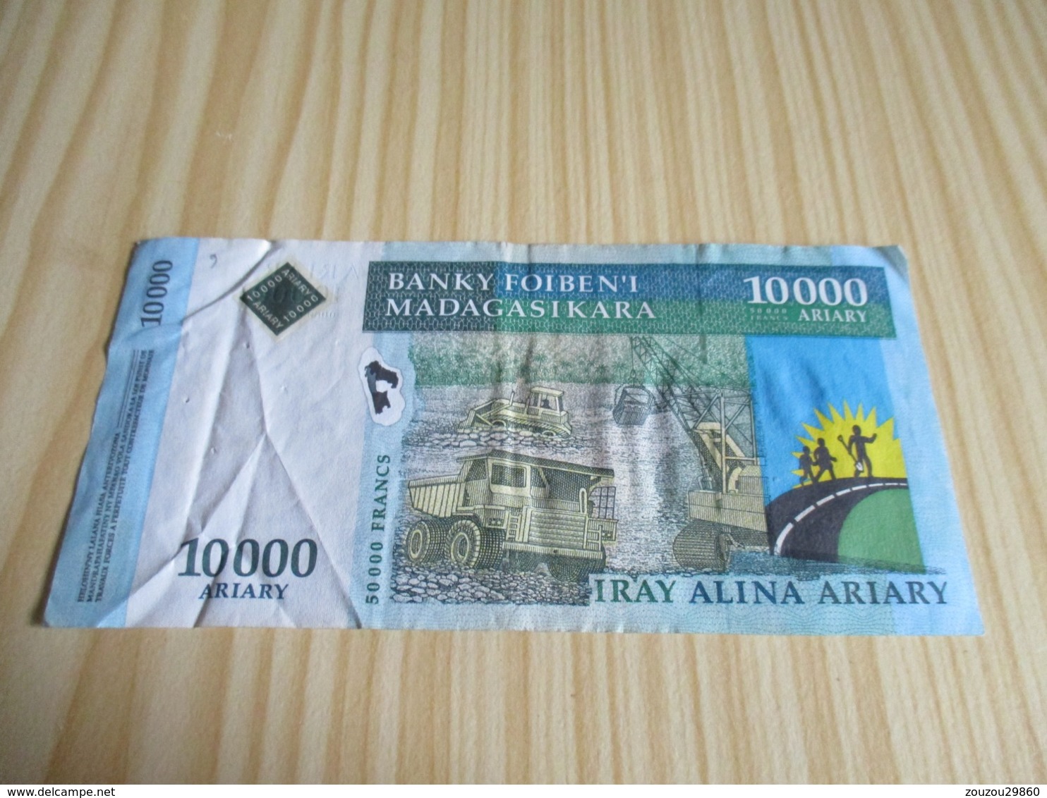 Madagascar.Billet 10000 Ariary - 50000 Francs. - Madagascar