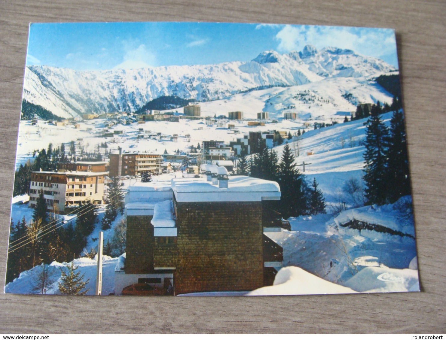 Carte Postale - COURCHEVEL - Echappée Sur La Station - Le Massif De La Portetta - Courchevel