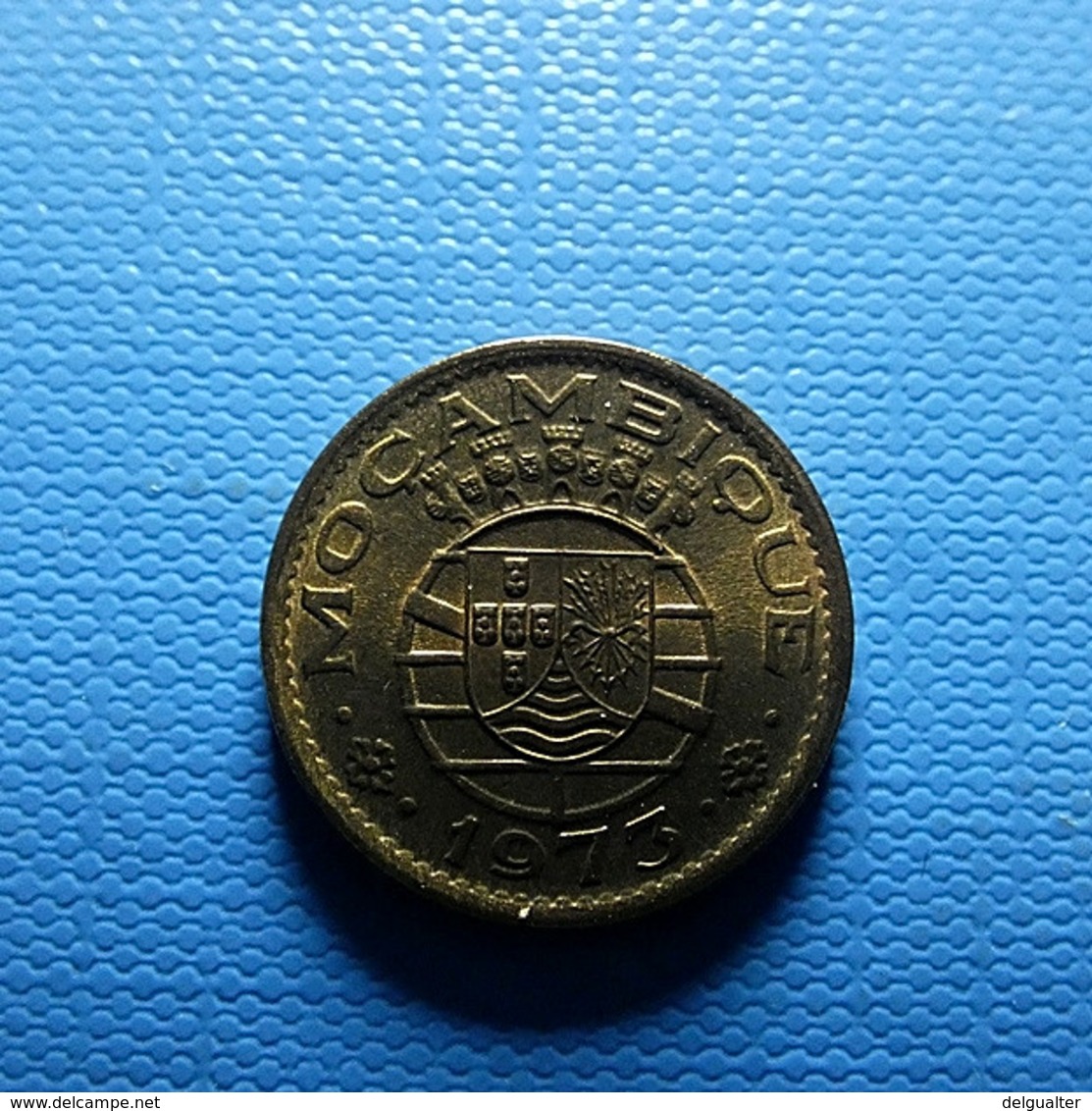 Portuguese Moçambique 20 Centavos 1973 - Portugal