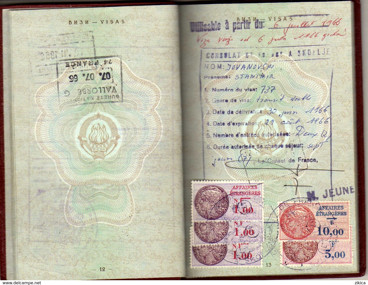 Passeport,passport, Pasaporte, Reisepass,Yugoslavia - Tax Stamps Of France,visas Of Netherland,France,U.K. - Documenti Storici