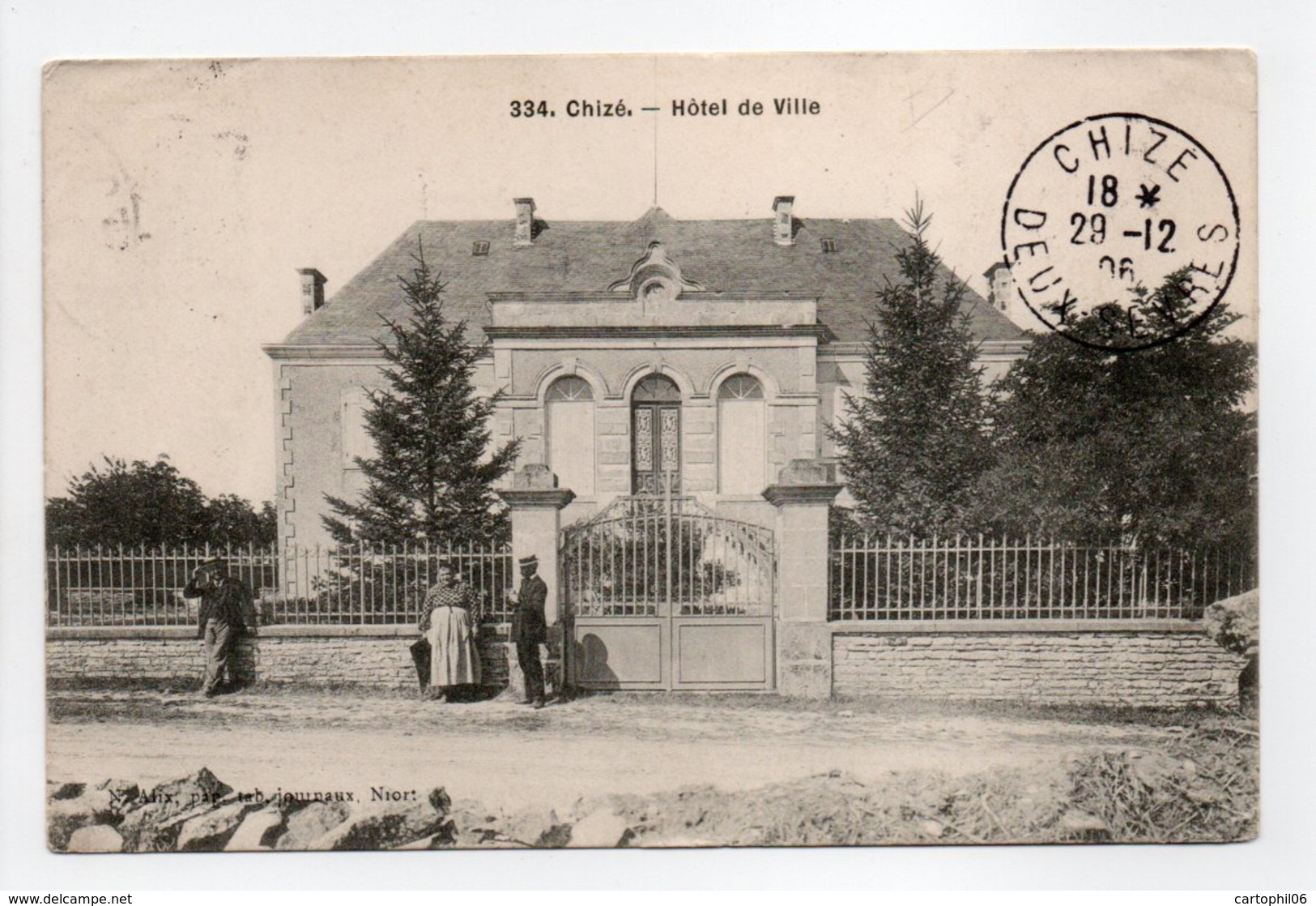 - CPA CHIZÉ (79) - Hôtel De Ville 1906 (avec Personnages) - Edition Alix 334 - - Sonstige & Ohne Zuordnung